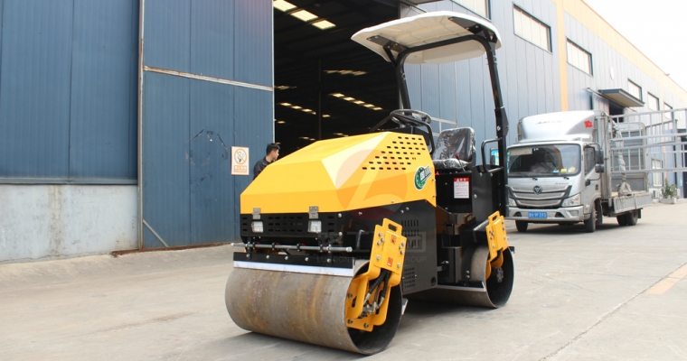 怎样包管小型压路机隔振性能？？？？？？？？